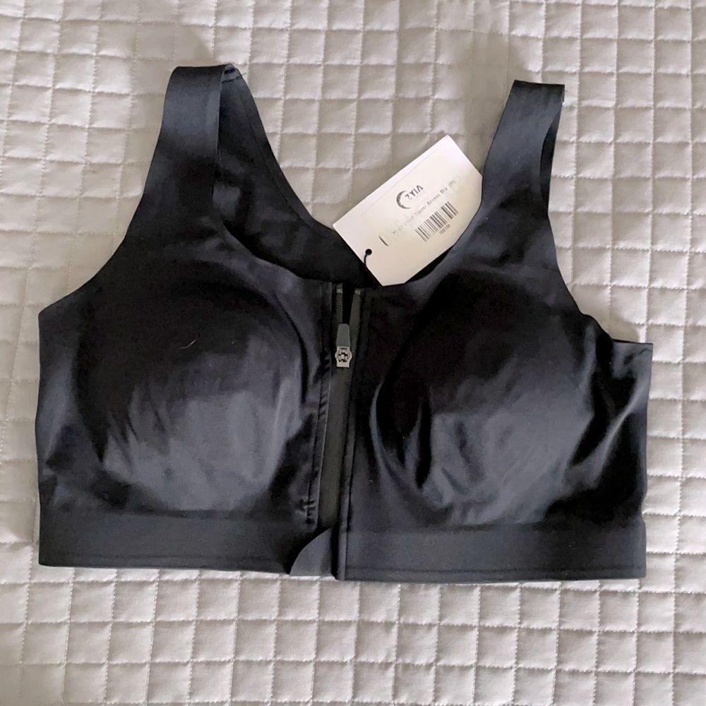 ZYIA Black Front Zipper Access Bra, Size Medium